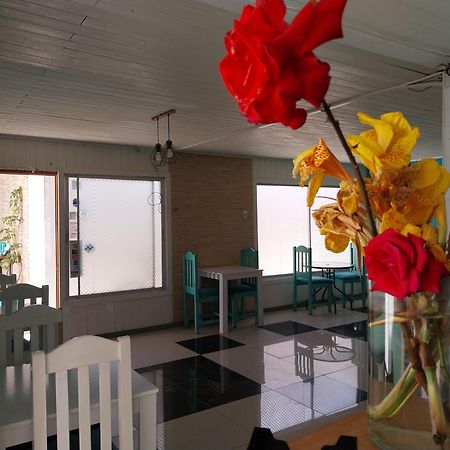 Hostal Avenue La Serena Buitenkant foto