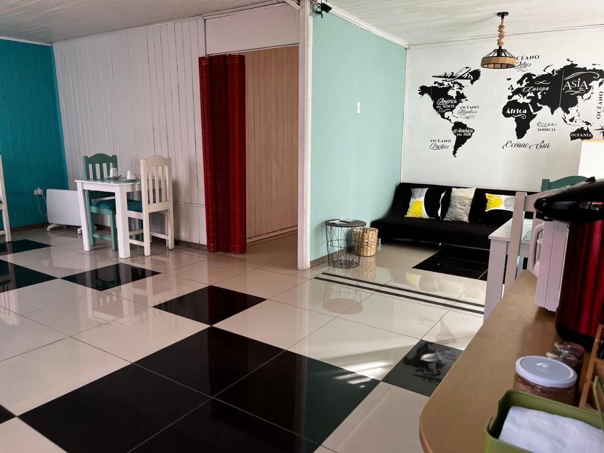 Hostal Avenue La Serena Buitenkant foto