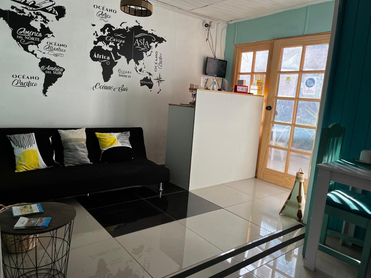 Hostal Avenue La Serena Buitenkant foto
