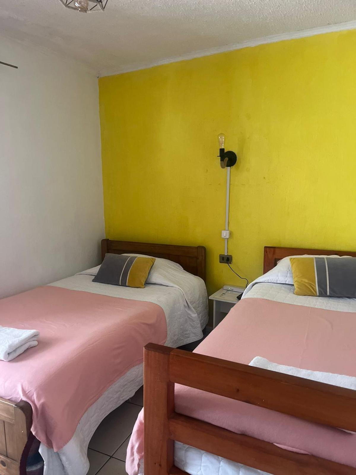 Hostal Avenue La Serena Buitenkant foto